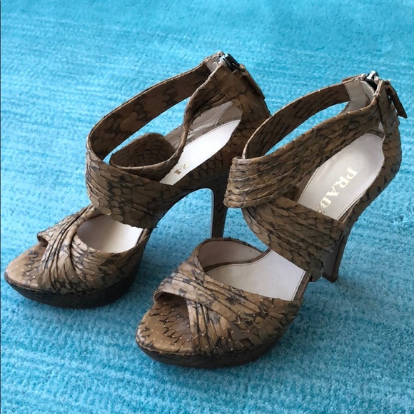 Prada heels size 38.5 snake heels - Picture 2 of 7